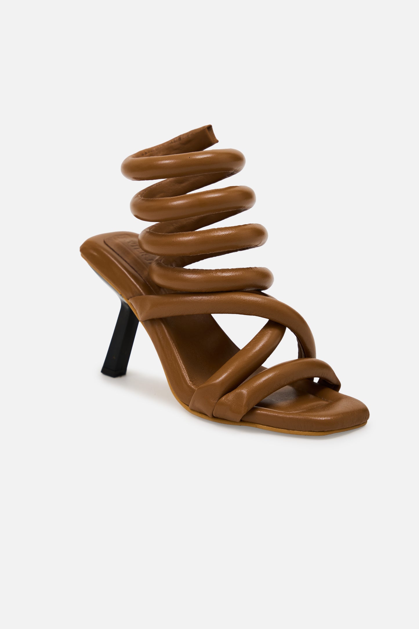 Simona Camel