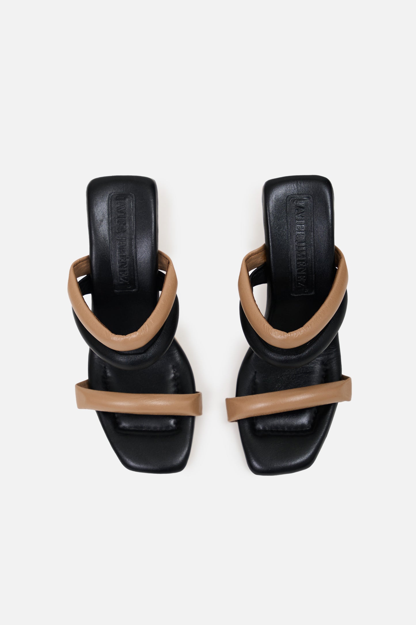 Olivia Negro x Arena